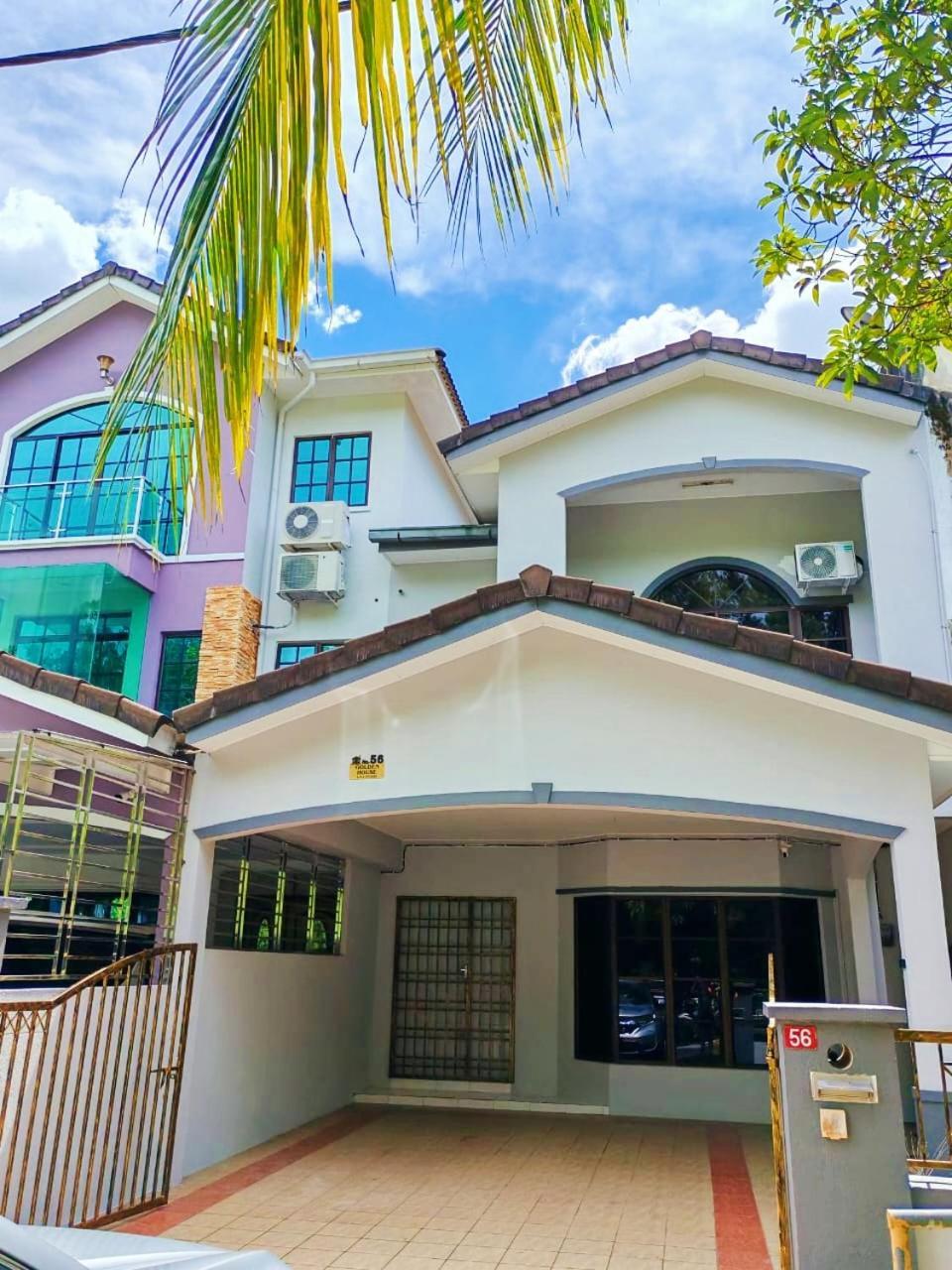 Golden House ,1min To Aeon, 7min To Zoo,8min To Gardens * Taiping